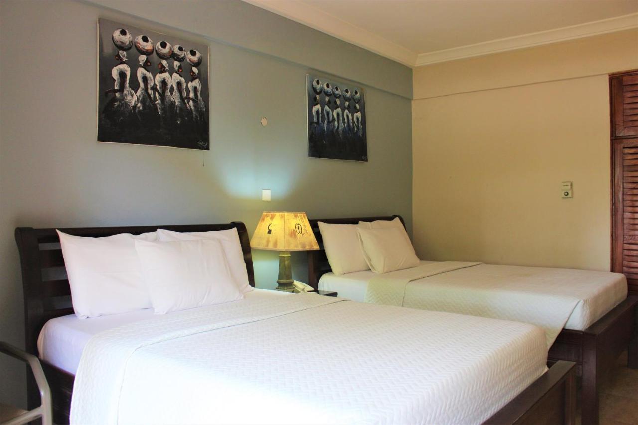 Bojo Beach Resort Botianaw Luaran gambar