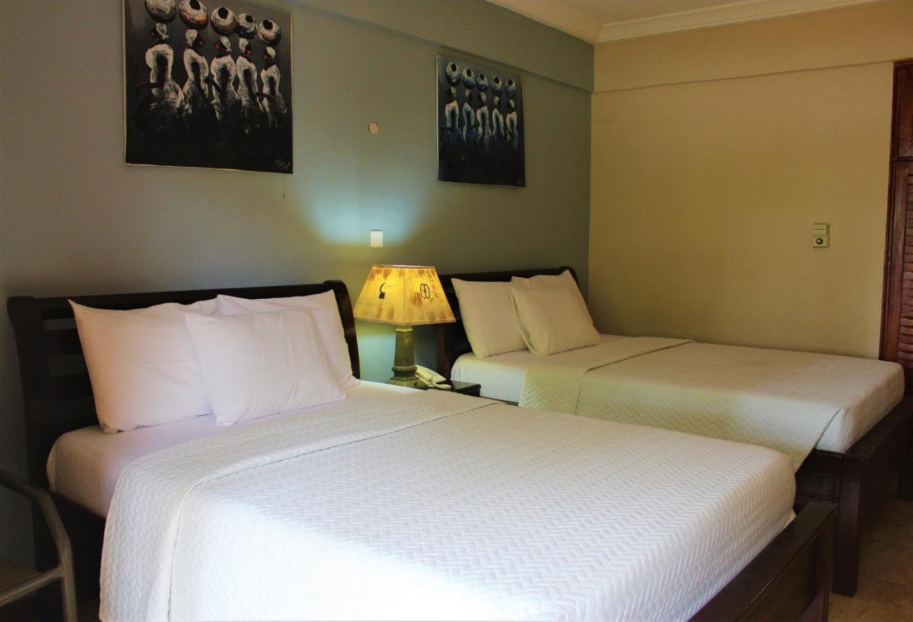 Bojo Beach Resort Botianaw Luaran gambar