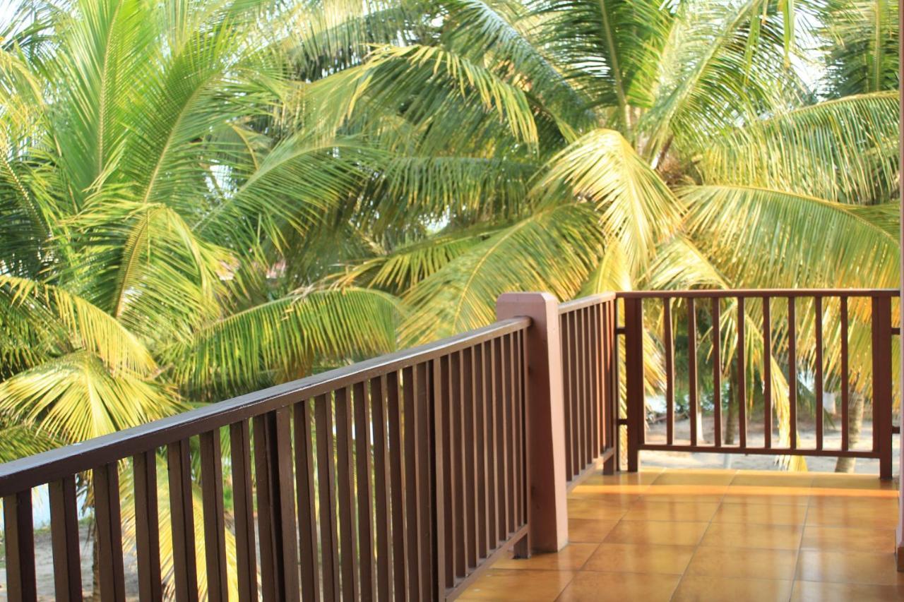 Bojo Beach Resort Botianaw Luaran gambar