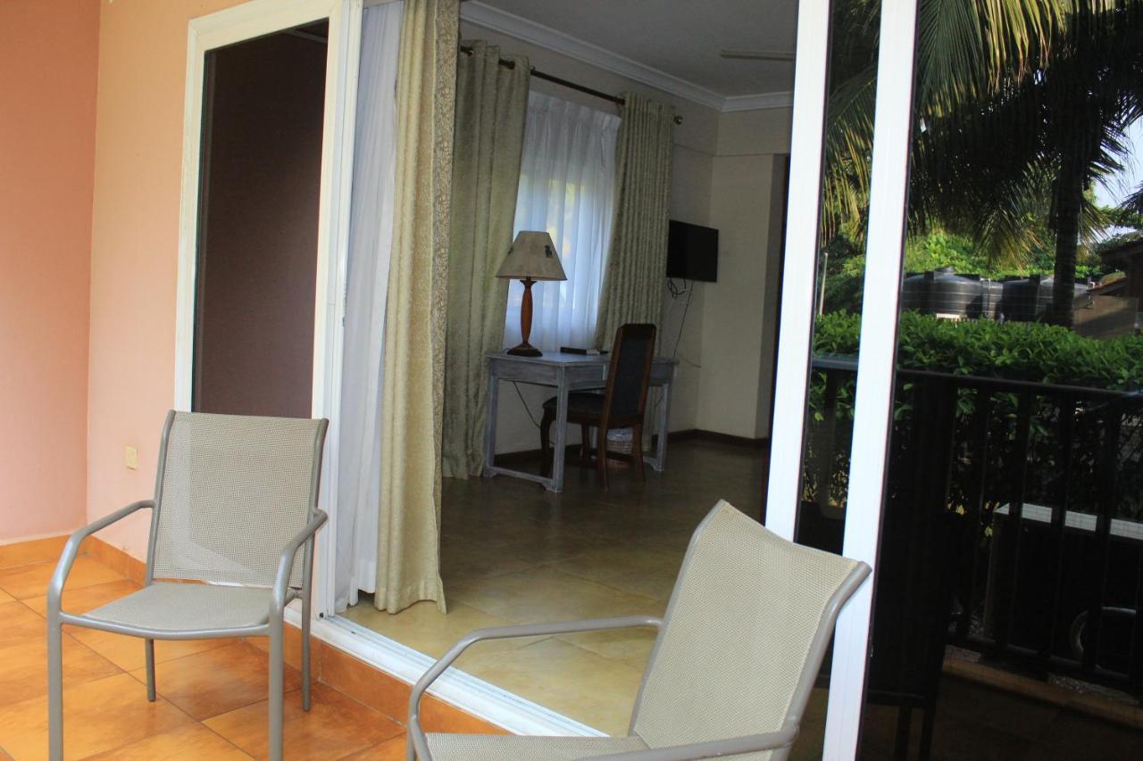 Bojo Beach Resort Botianaw Luaran gambar