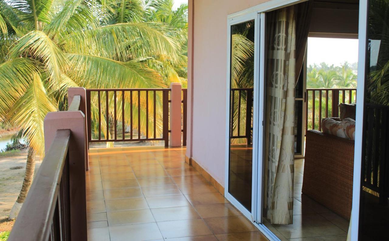 Bojo Beach Resort Botianaw Luaran gambar