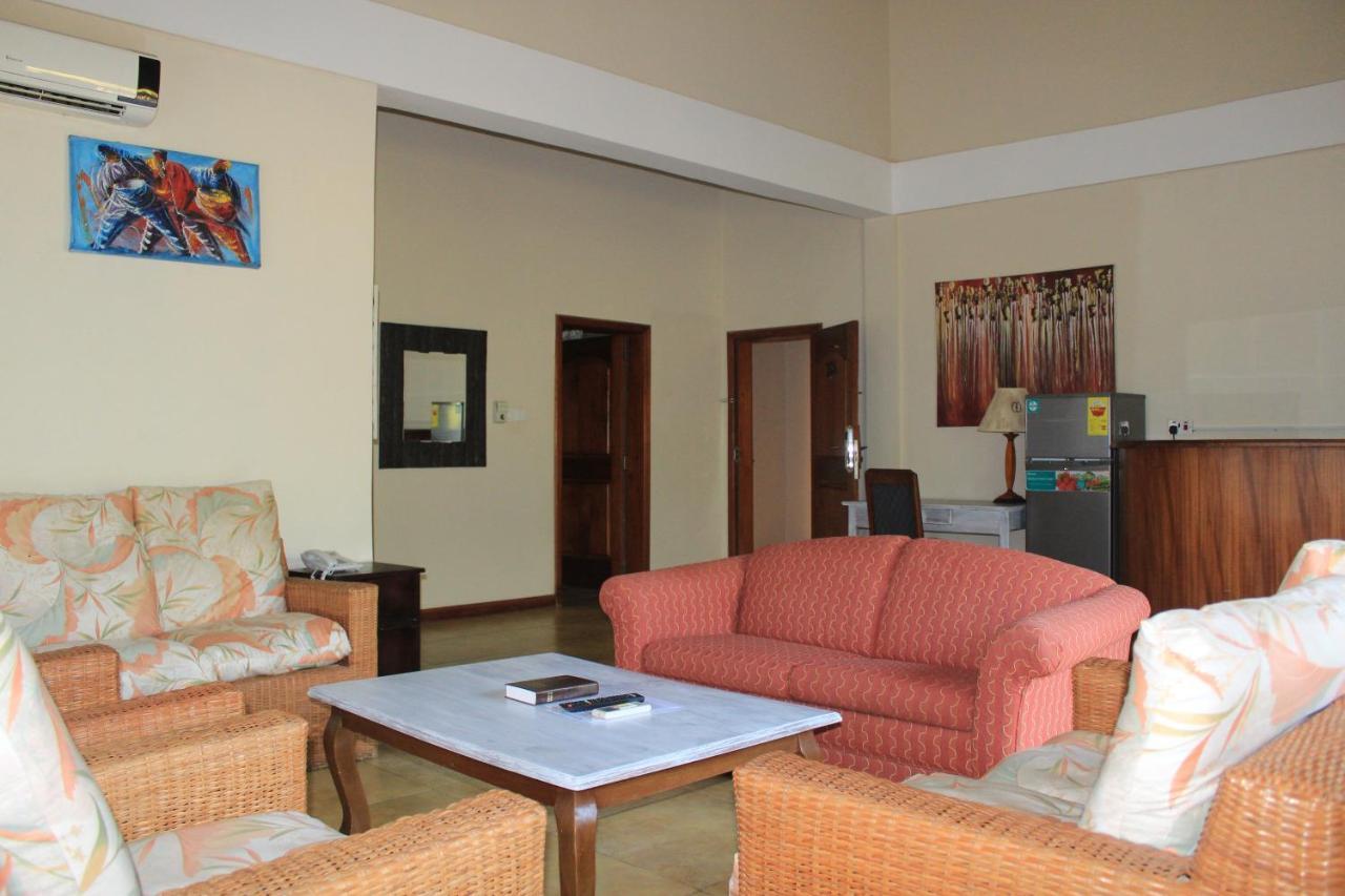 Bojo Beach Resort Botianaw Luaran gambar