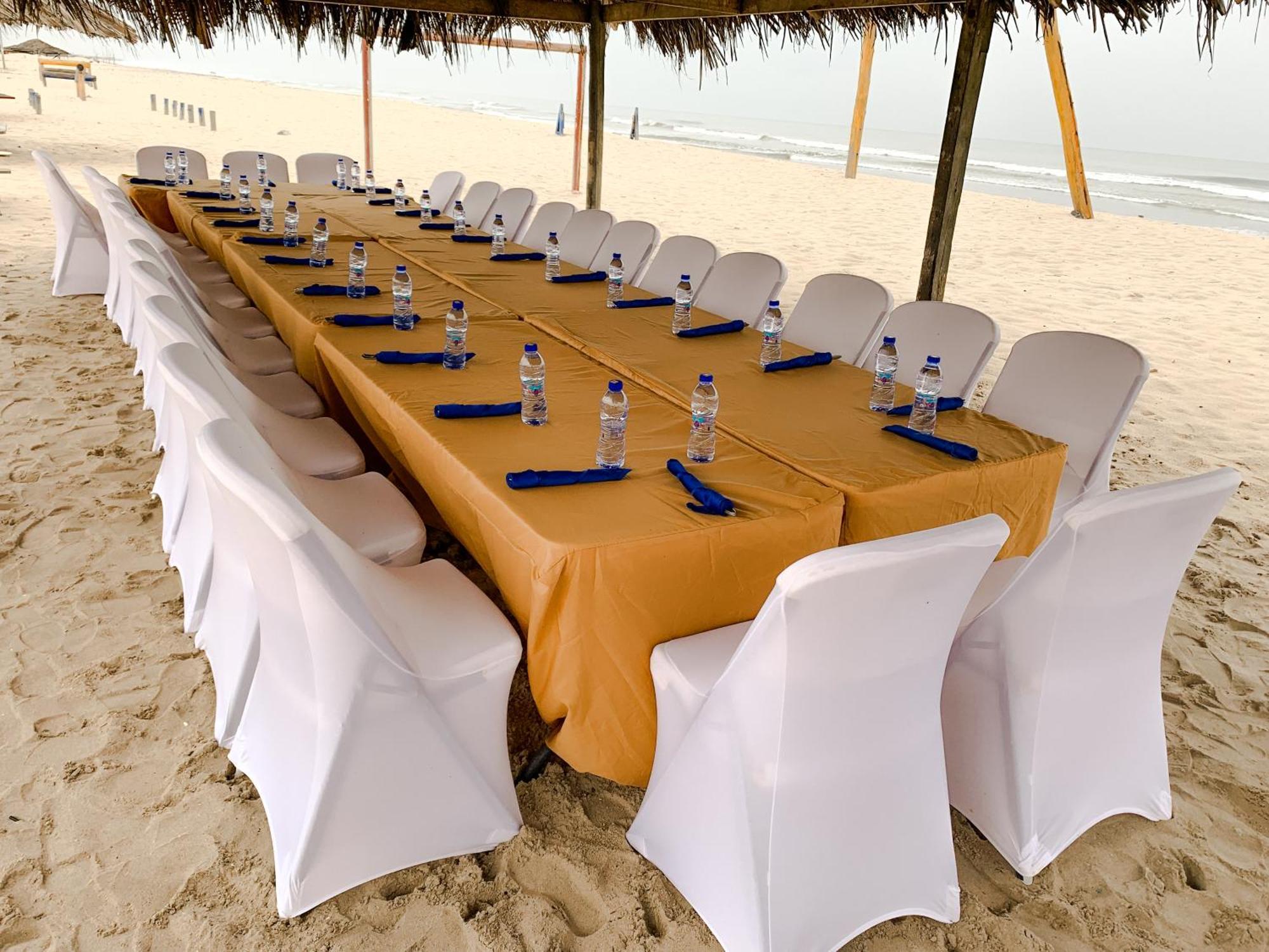 Bojo Beach Resort Botianaw Luaran gambar